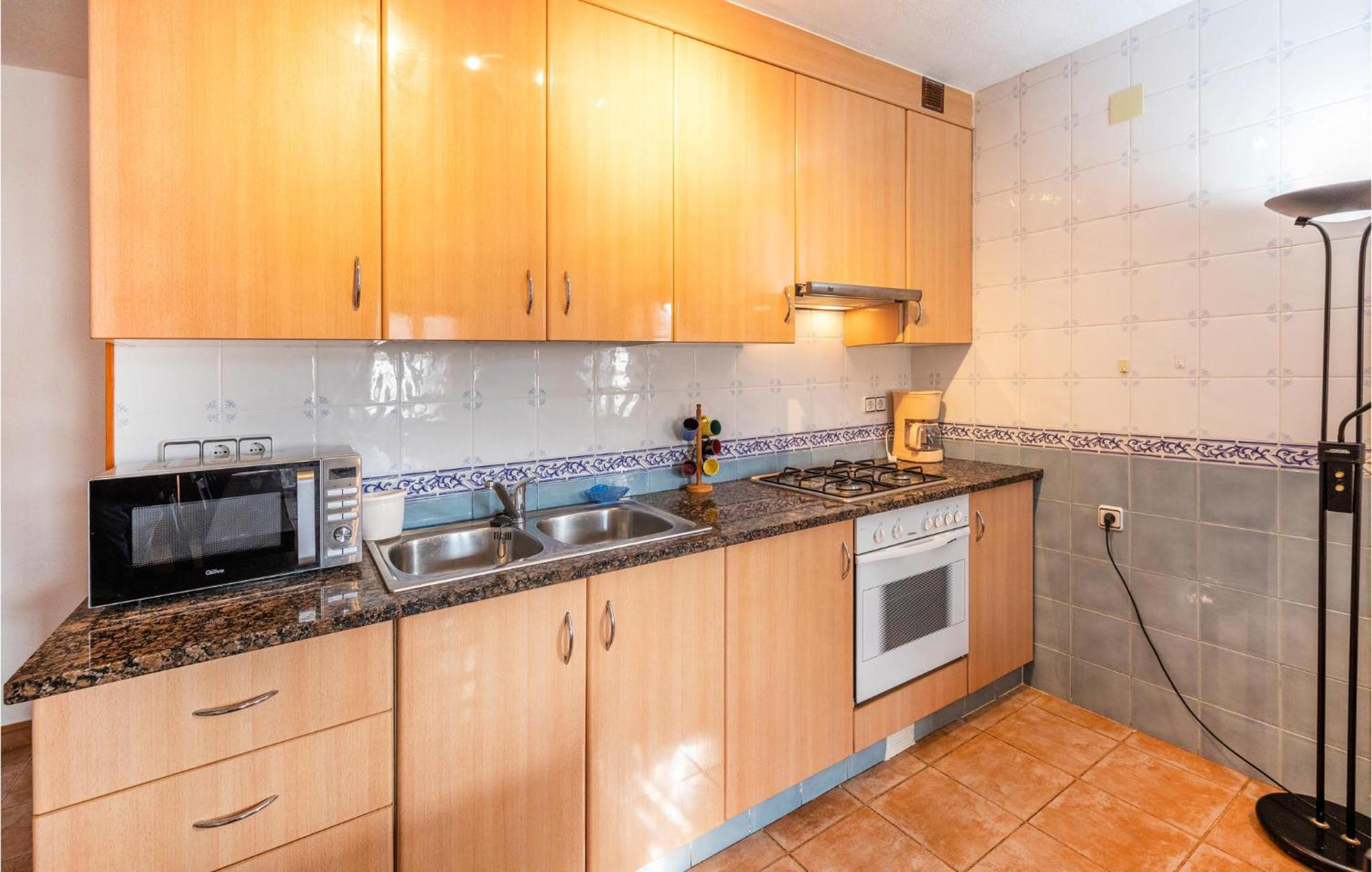 Awesome Home In Riells I Viabrea With Wifi Breda Zewnętrze zdjęcie